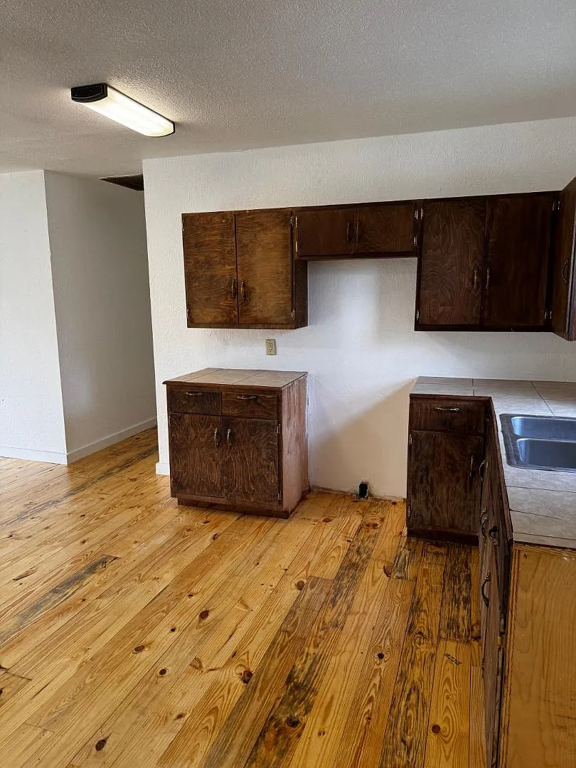 3325 US Hwy 190 West — Photo 3
