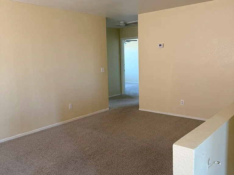 12852 N B St — Photo 12