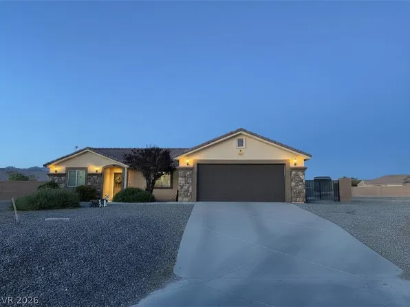 6711 Greenbriar Ct, Pahrump, NV 89061