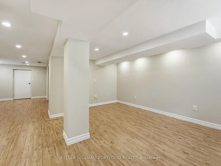 289 Wolverleigh Blvd — Photo 41