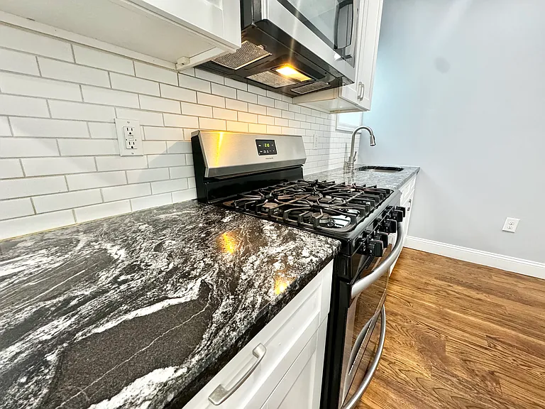 224 Niles St #2 — Photo 9