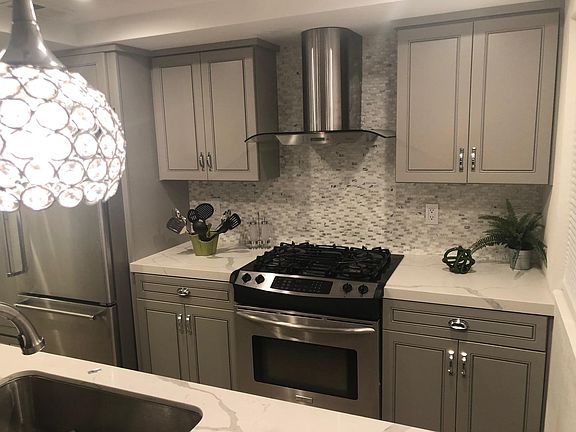 2nd image of 2252 N Indian Canyon Dr Unit C