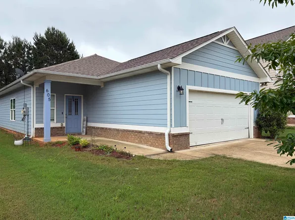 605 Briar Ridge Cir, Odenville, AL 35120