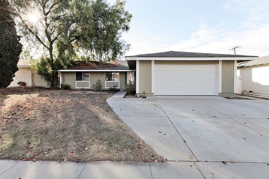 1st image of 2928 E Hilldale Ave