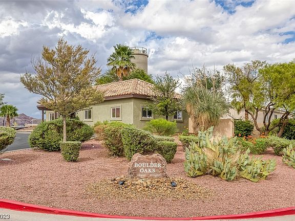 3rd image of 802 Pelican Way #74