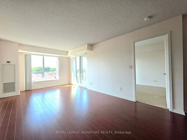 120 Dallimore Cir #504 — Photo 7