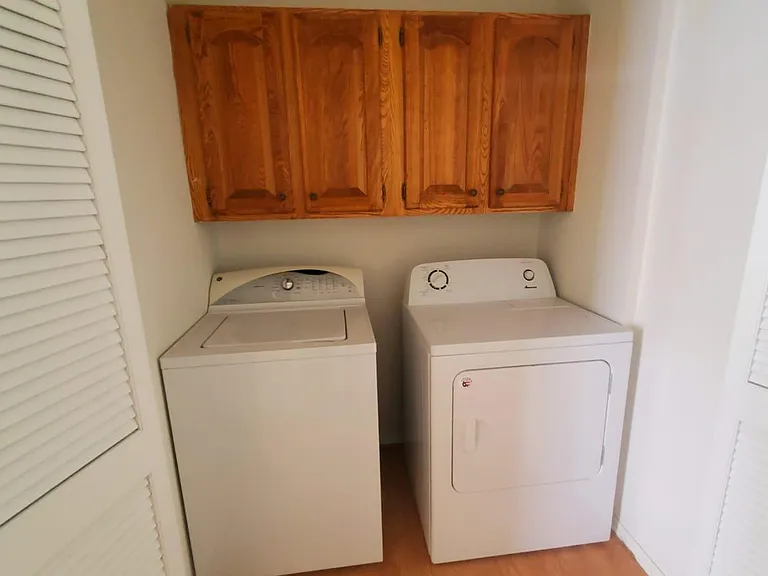33 Nantucket Dr — Photo 27