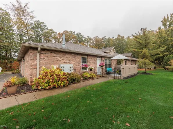 2832 Shakespeare Ln, Avon, OH 44011