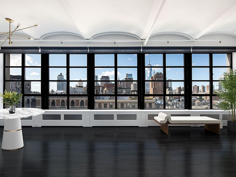 1st image of 543 Broadway #10