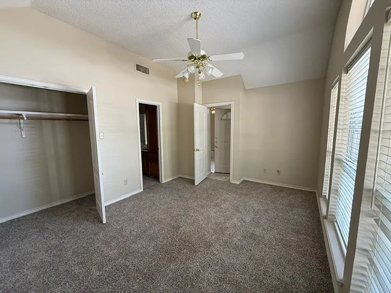 1097 Lytle Creek Dr — Photo 18