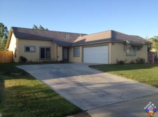 2709 Summerchase Ave, Rosamond, CA 93560