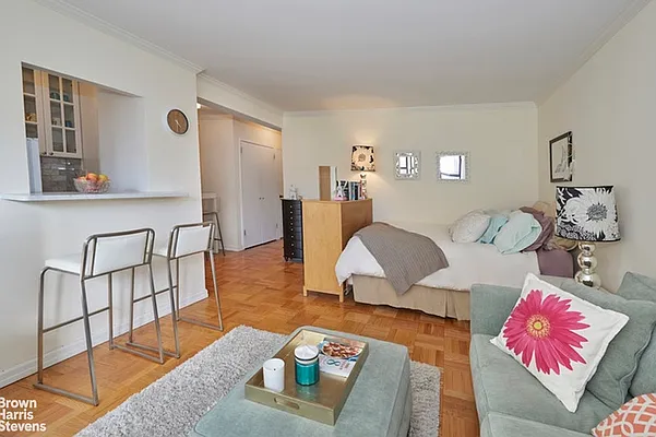 Rented by Brown Harris Stevens | media 8