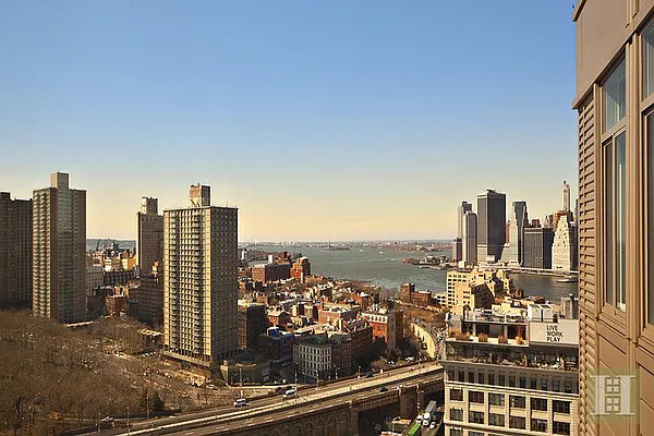 Rented by Halstead Real Estate | media 6
