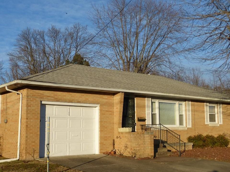 1st image of 1300 W White St