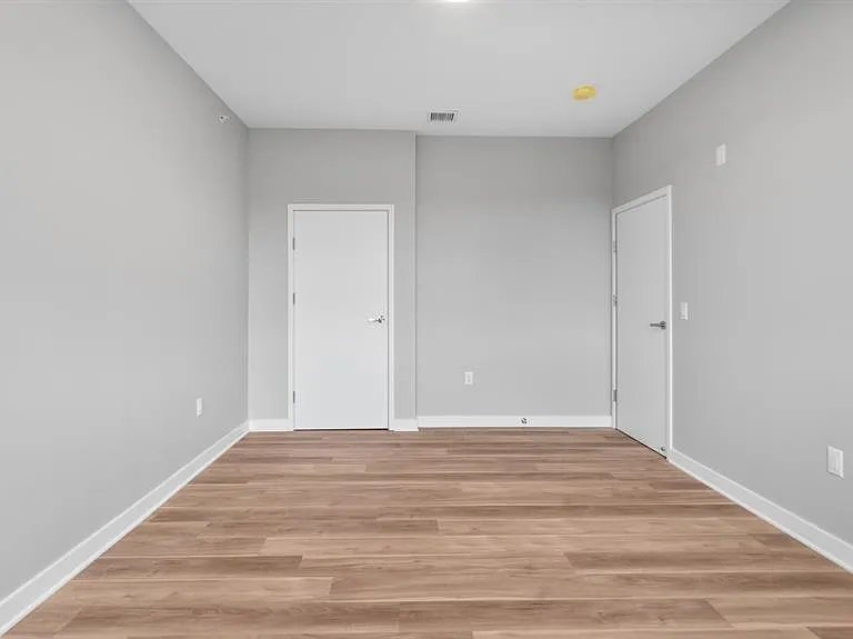 475 Communipaw Ave #207 — Photo 12