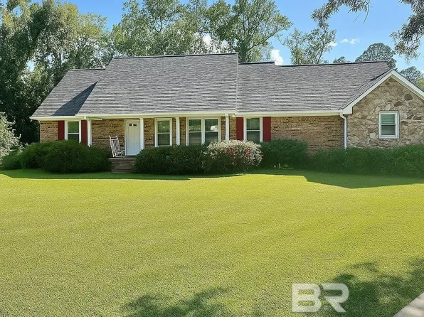2691 Appleton Rd, Brewton, AL 36426