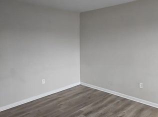 800 Clayton St #2P, Springdale, AR 72762