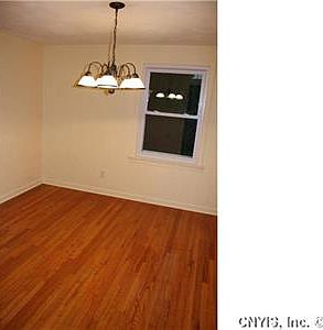 3rd image of 107 Dolshire Dr