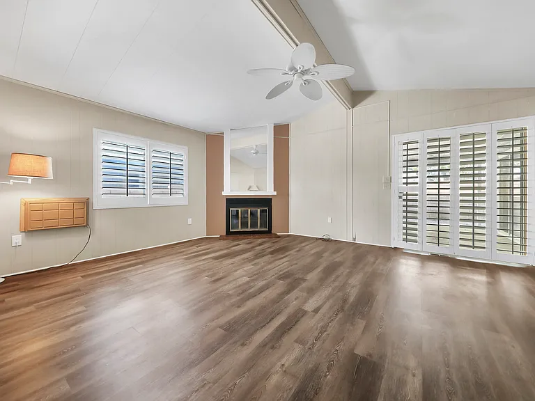 74647 Azurite Cir E — Photo 5