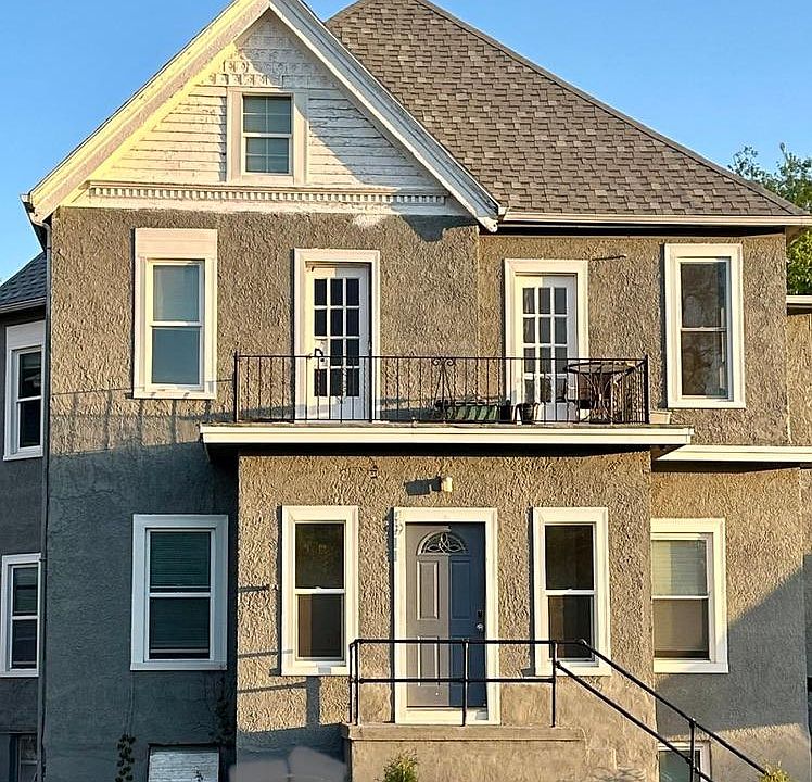 1st image of 4911 Davenport St APT 4