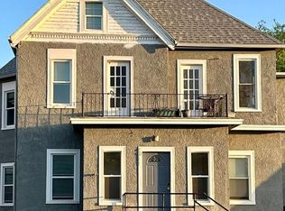 4911 Davenport St APT 4, Omaha, NE 68132