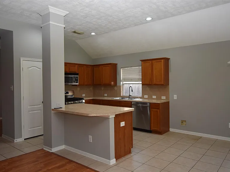 9518 Brackenton Crest Dr — Photo 6