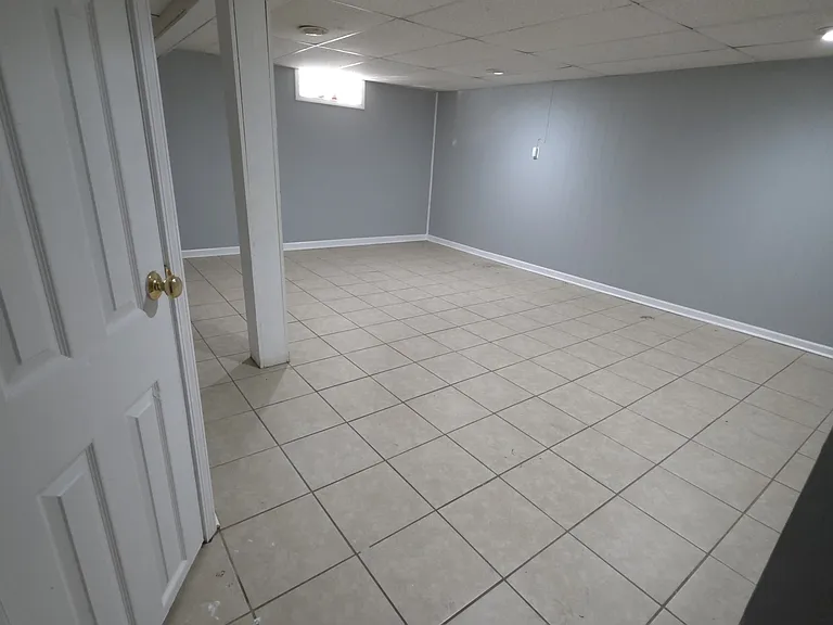1350 Morton St — Photo 14