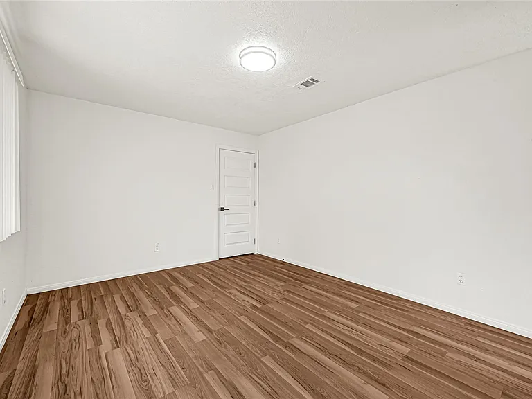 13327 N Thorntree Dr — Photo 19