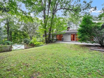 192 Bayberry Road, New Canaan, CT, 06840