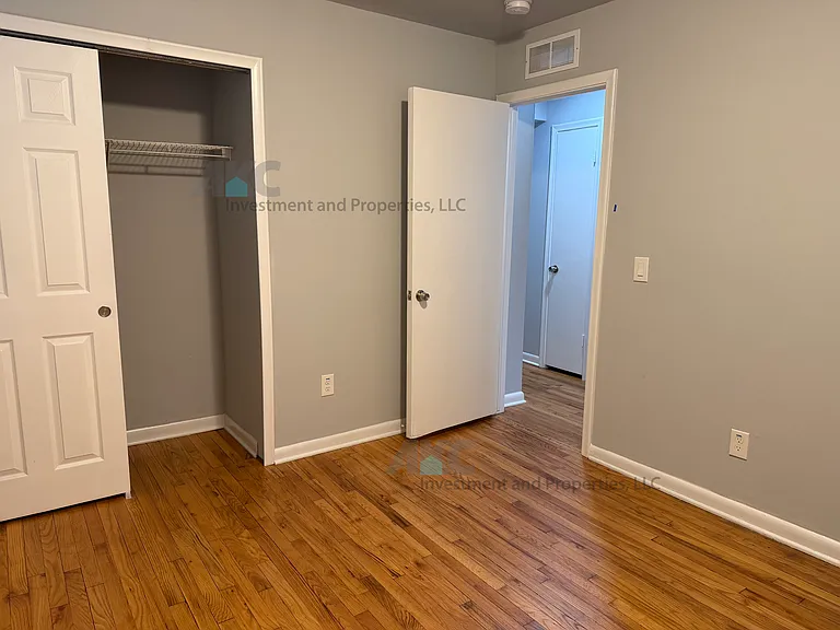 315 Kansas Ave — Photo 10
