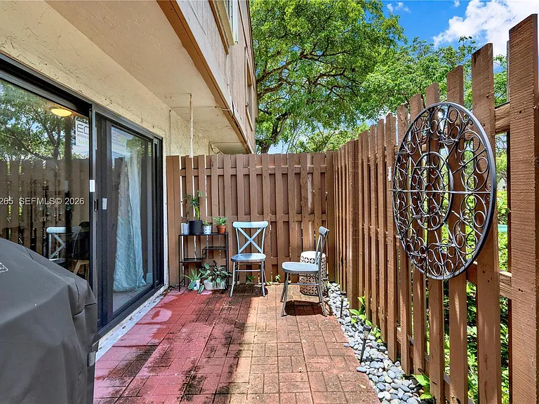11490 SW 109th Rd #30F — Photo 10