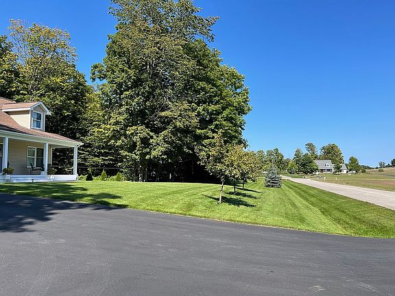 2nd image of 3677 Big Earl Dr
