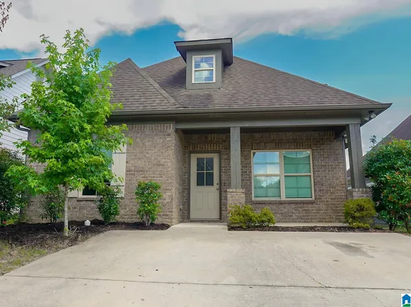 1041 Crawford Ct, Chelsea, AL 35043