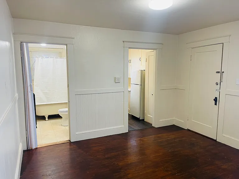 553 Lincoln St — Photo 4