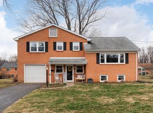 1140 Club Rd, Waynesboro, VA 22980