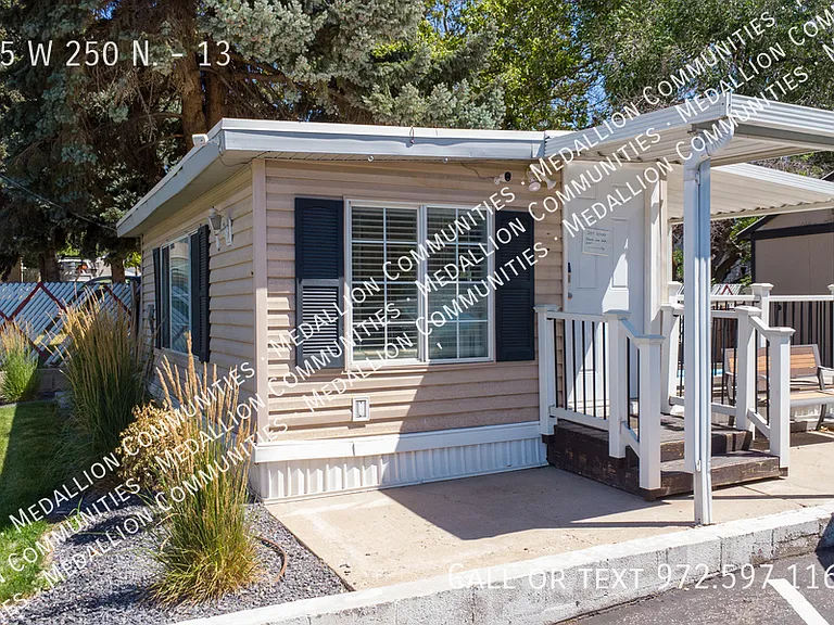 75 W 250 N #13 — Photo 14