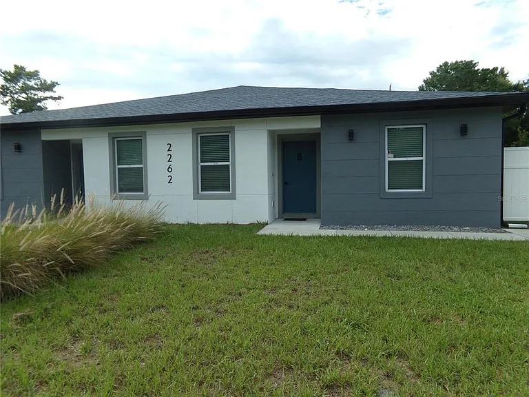 2262 Fernwood St #B — Photo 1
