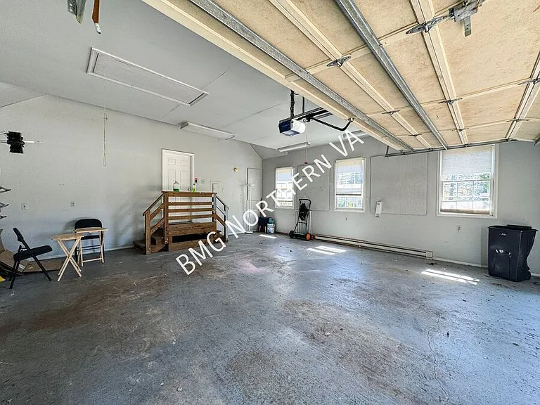 6600 Braddock Rd — Photo 32