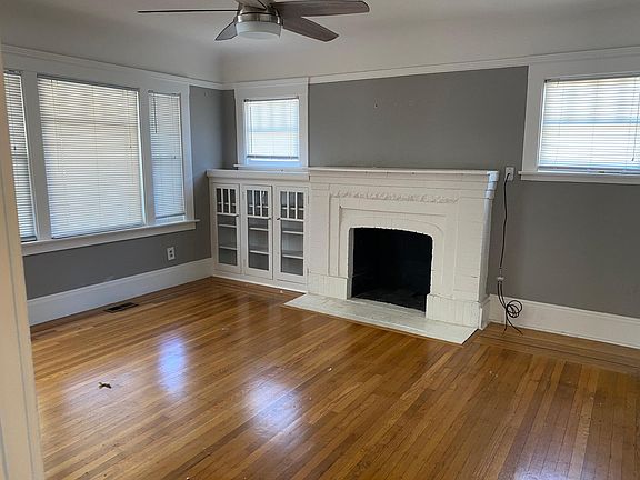 3rd image of 243 Jackson Ave