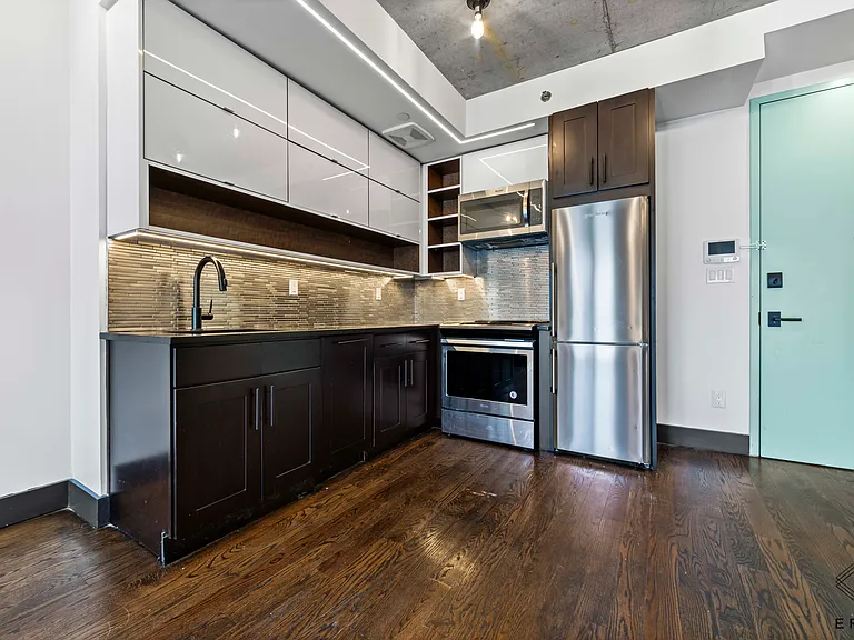 412 Herkimer St #6E — Photo 6