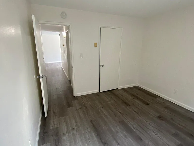 635 Emory St #6 — Photo 18