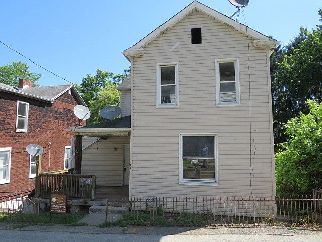 1st image of 115 Chess St