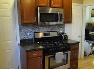 77 Ridgewood St, Dorchester, MA 02122