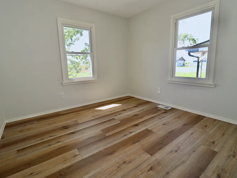 508 Texas Ave — Photo 8