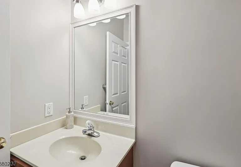 91 Patriot Hill Dr — Photo 11