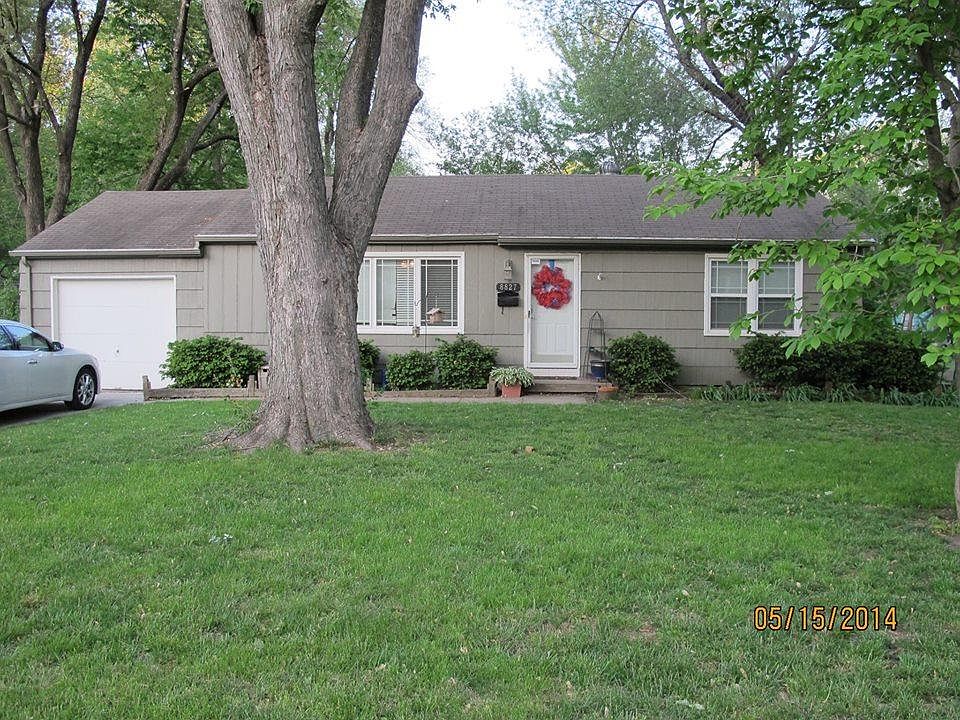 Cute & charming with huge backyard!