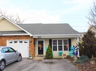 275 Sapling Grove Ct, Bristol, VA 24201