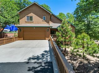 28340 N Bay Rd, Lake Arrowhead, CA 92352
