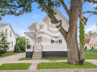 913 English St, Racine, WI 53402