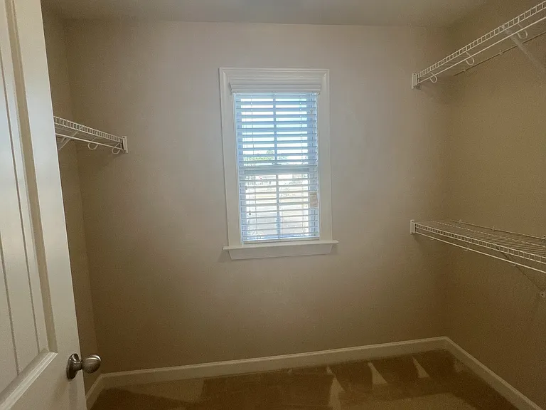 44 Coswell Ct — Photo 23